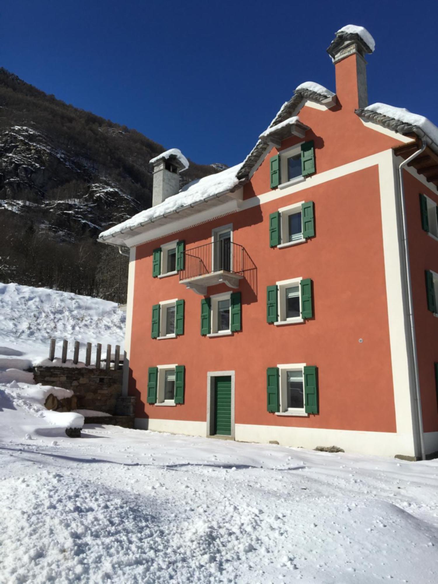 Myverzasca Casa Rossa